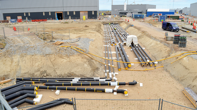 Tidigare under byggtiden lades infrastrukturen på plats i marken. Foto: Ulrika Hammarlund/ESS